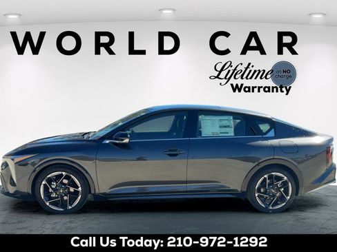 New 2026 Kia K4 GT-Line image 6