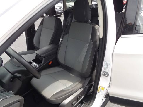 Used 2018 Ford Escape SE FWD image 13