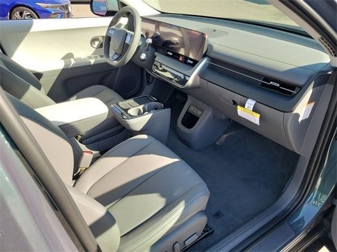 New 2026 Hyundai Ioniq 5 SEL image 17