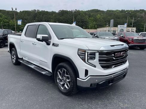 New 2026 GMC Sierra 1500 SLT w/ SLT Premium Plus Package AWD/4WD image 4