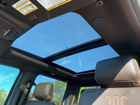 Used 2026 Ford F450 King Ranch w/ Chrome Package image 8