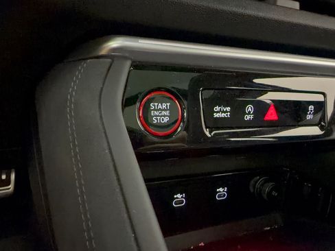 Used 2025 Audi SQ5 Premium Plus AWD/4WD image 20