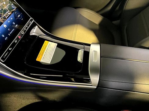 New 2026 Mercedes-Benz C 300 4MATIC Sedan image 10