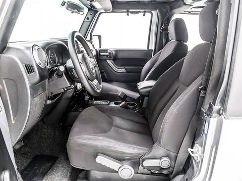 Used 2014 Jeep Wrangler Sport AWD/4WD image 27