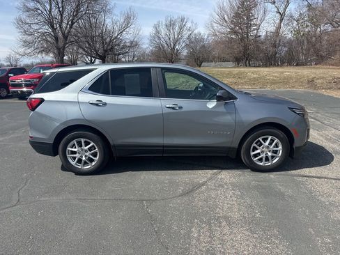 Used 2024 Chevrolet Equinox LT image 7