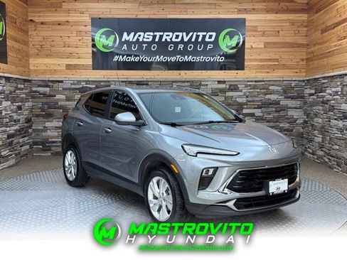 Used 2024 Buick Encore GX Preferred w/ Comfort Package AWD/4WD image 1