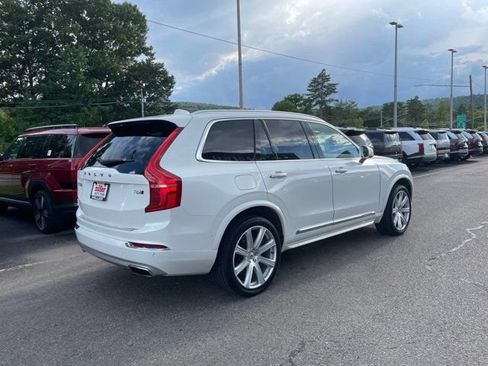 Used 2018 Volvo XC90 T6 Inscription w/ Convenience Package AWD/4WD image 4