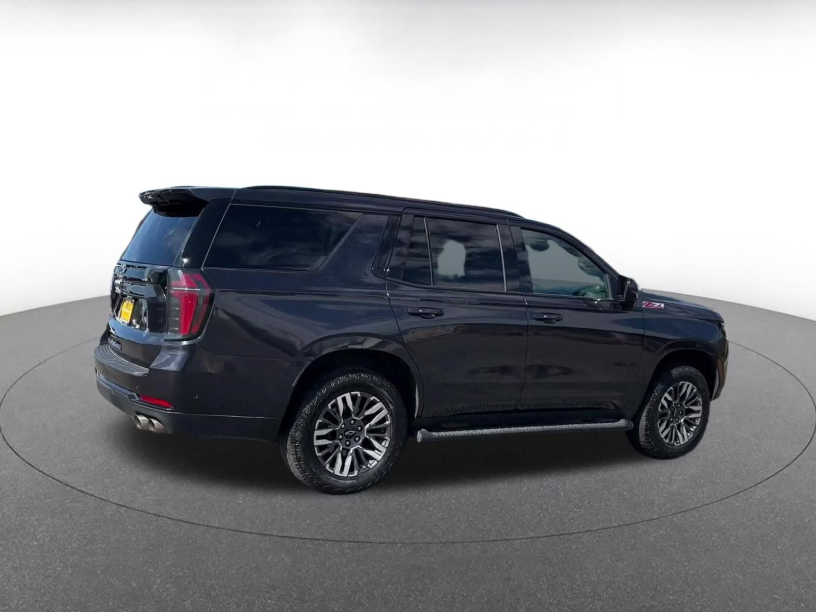 Used 2025 Chevrolet Tahoe Z71 AWD/4WD image 14