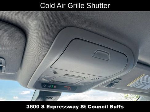 Used 2023 GMC Terrain SLT AWD/4WD image 31
