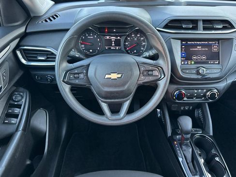 Used 2023 Chevrolet TrailBlazer LT image 14