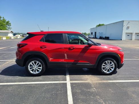 New 2026 Chevrolet TrailBlazer LS w/ LS Convenience Package AWD/4WD image 8