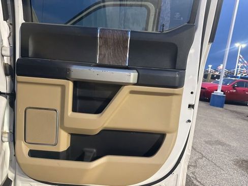 Used 2019 Ford F350 Lariat w/ Lariat Ultimate Package AWD/4WD image 33