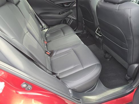 Used 2022 Subaru Outback Limited image 18