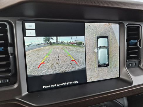 Used 2021 Ford Bronco Outer Banks w/ Sasquatch Package AWD/4WD image 14