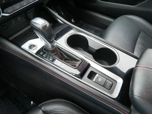 Certified 2023 Nissan Altima 2.5 SR w/ SR Premium Package image 18