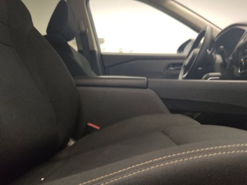 Used 2023 Nissan Rogue S FWD image 21