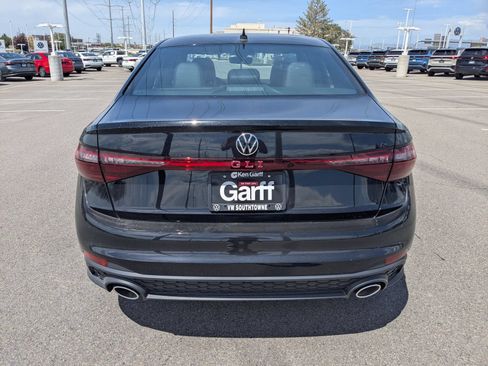 New 2026 Volkswagen Jetta GLI Autobahn FWD image 4