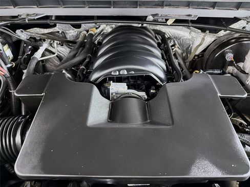 Used 2016 Chevrolet Silverado 1500 LTZ w/ LTZ Plus Package AWD/4WD image 30