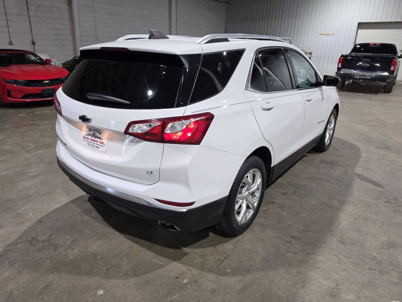 Used 2020 Chevrolet Equinox LT FWD image 10