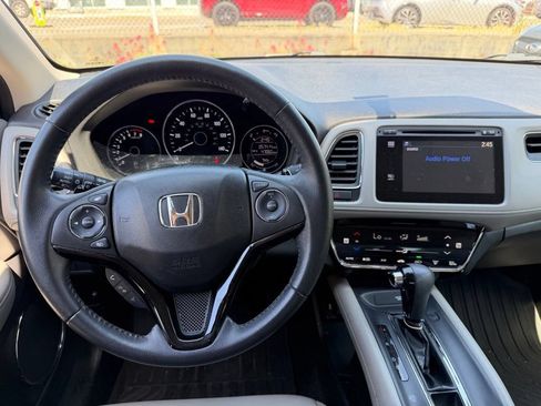Used 2016 Honda HR-V EX-L image 9