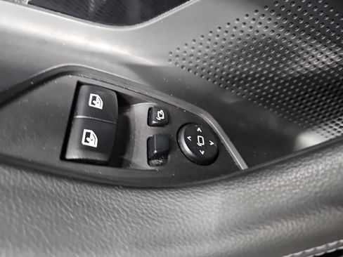 Certified 2023 BMW 230i Coupe w/ M Sport Package image 28