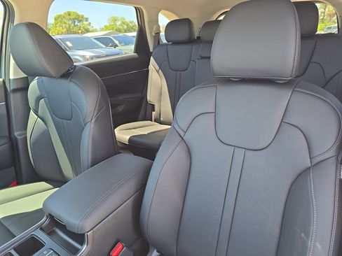 New 2026 Kia Sorento EX AWD/4WD image 22