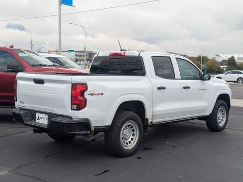 Used 2023 Chevrolet Colorado W/T w/ Safety Package AWD/4WD image 4