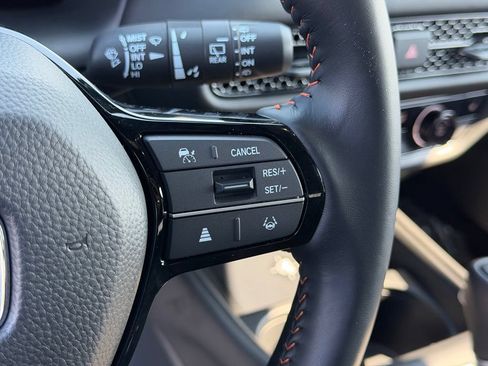 Certified 2026 Honda HR-V Sport image 26