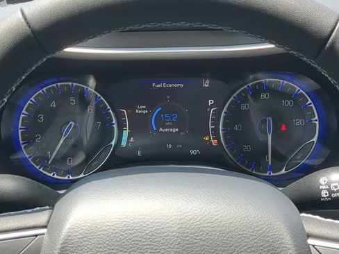 New 2026 Chrysler Voyager LX image 33