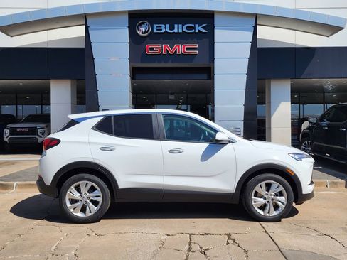 New 2026 Buick Encore GX Preferred image 3