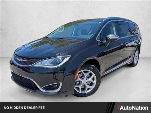 Used 2020 Chrysler Pacifica Limited FWD image 1