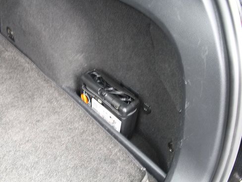 Used 2017 Volkswagen Golf SE image 35