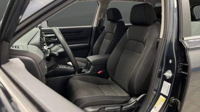 Used 2024 Honda CR-V LX image 9