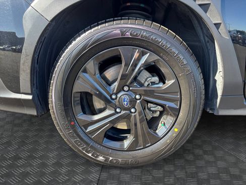 Used 2024 Subaru Crosstrek 2.0i AWD/4WD image 9