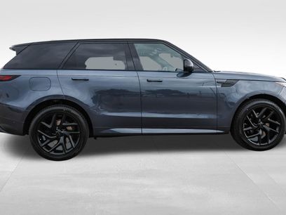 New 2026 Land Rover Range Rover Sport Dynamic SE