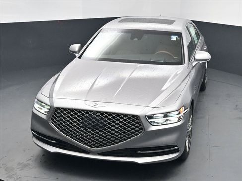 Used 2021 Genesis G90 3.3T Premium image 27