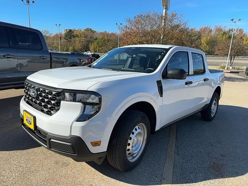 New 2026 Ford Maverick XL image 5