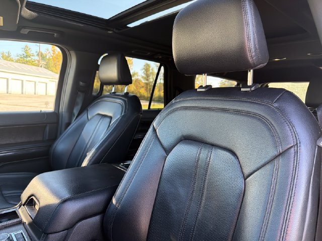 Used 2021 Ford Expedition Max Limited AWD/4WD image 11