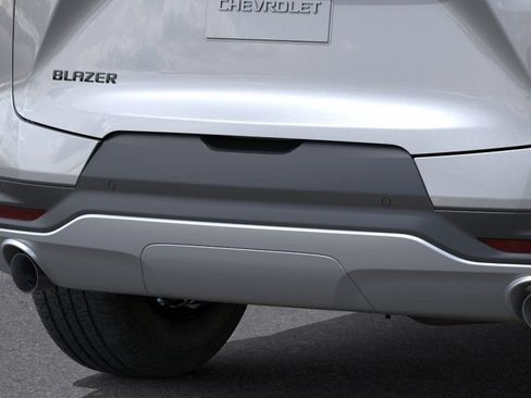 New 2026 Chevrolet Blazer LT w/ Convenience Package FWD image 14