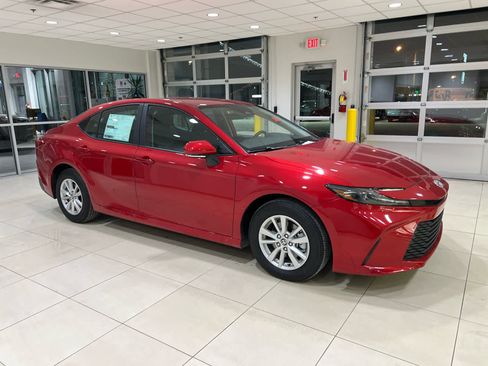 New 2026 Toyota Camry LE w/ Convenience Package image 1