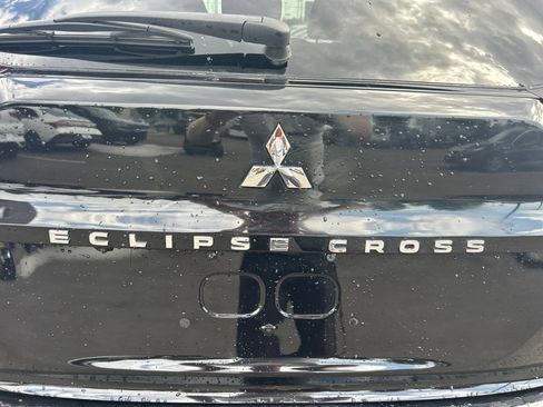 Used 2025 Mitsubishi Eclipse Cross SEL AWD/4WD image 11