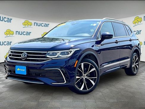 Used 2022 Volkswagen Tiguan SEL R-Line AWD/4WD image 3