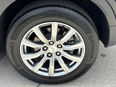 Certified 2023 Cadillac XT4 Premium Luxury w/ Cold Weather Package FWD image 14