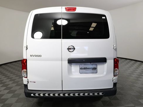Used 2019 Nissan NV200 S w/ Cruise Control Package FWD image 3