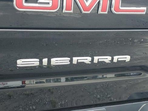 New 2026 GMC Sierra 1500 SLT AWD/4WD image 11