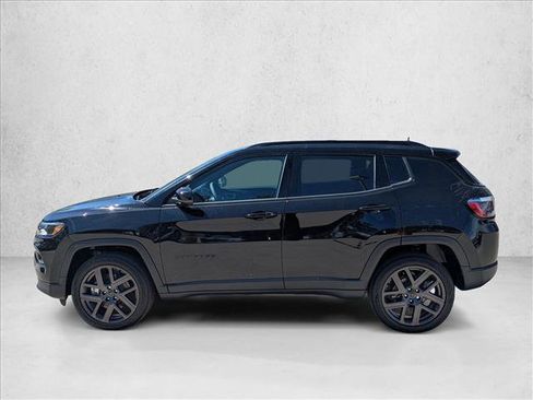 New 2026 Jeep Compass Limited AWD/4WD image 9