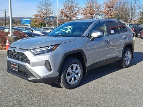 New 2025 Toyota RAV4 LE image 16