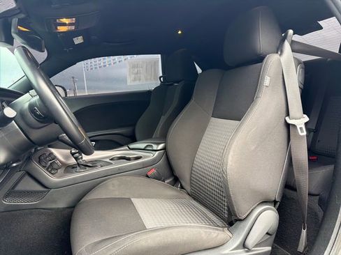 Used 2023 Dodge Challenger GT RWD image 9