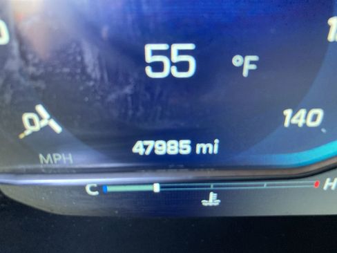 Used 2022 Chevrolet Tahoe High Country image 13