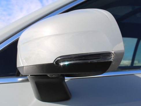 New 2026 Volvo XC90 T8 Plus w/ Protection Package Premier image 55